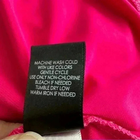 Torrid Women Polyester Sleeveless Hot Pink Summer Beach Stretch Top Plus Size 4 - Picture 6 of 9